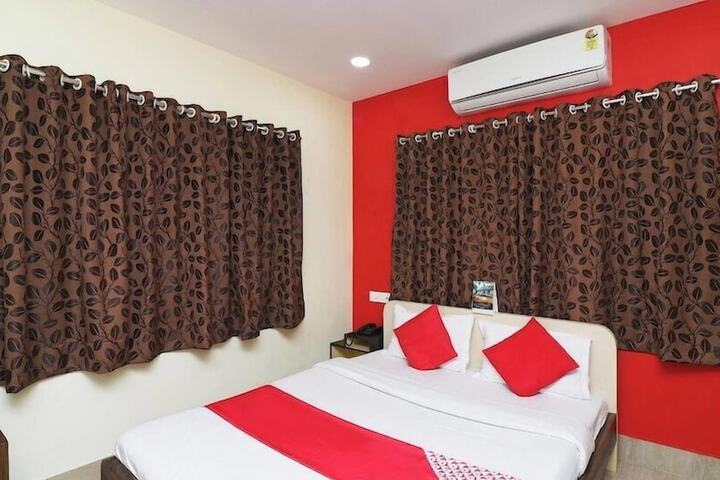 Room 7 of 14