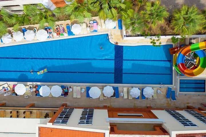 Pool 6 of 20