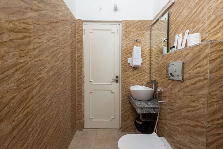 Room 29 of 52