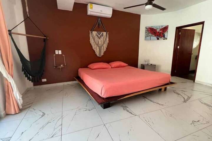Room 18 of 44