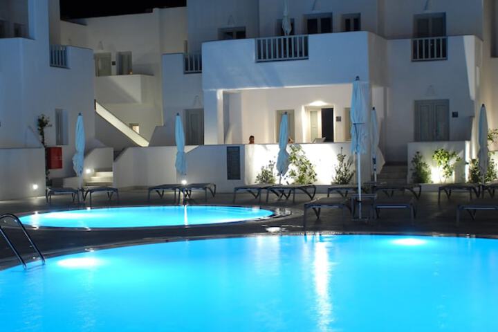 Pool 37 of 67