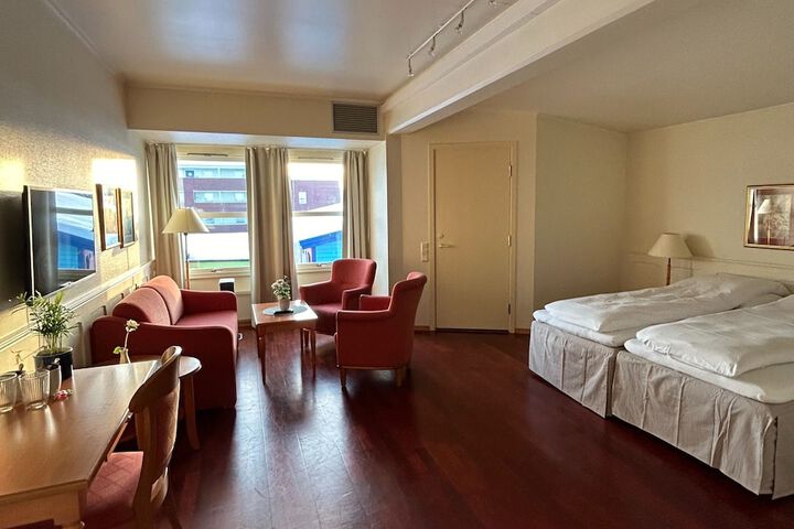 Room 11 of 46