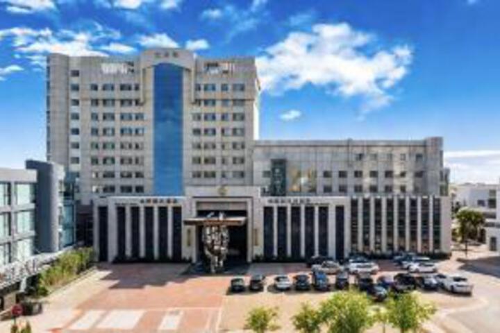 Sun Rain Hotel (Binhai High-speed Railway Station)