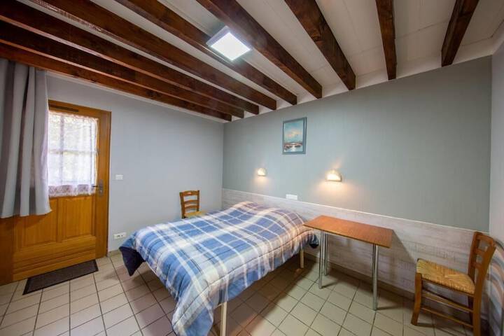 Room 7 of 31