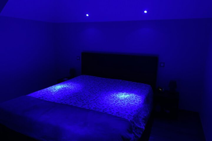 Room 17 of 47