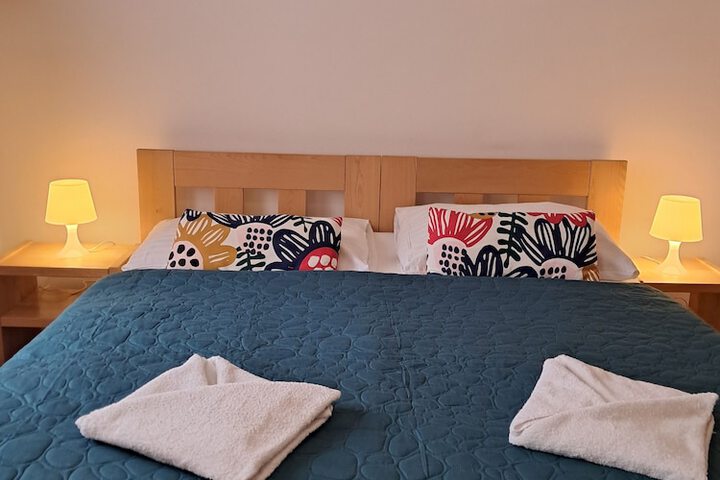 Room 13 of 38