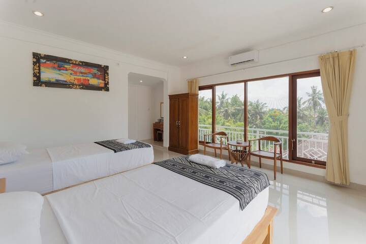 Room 3 of 21