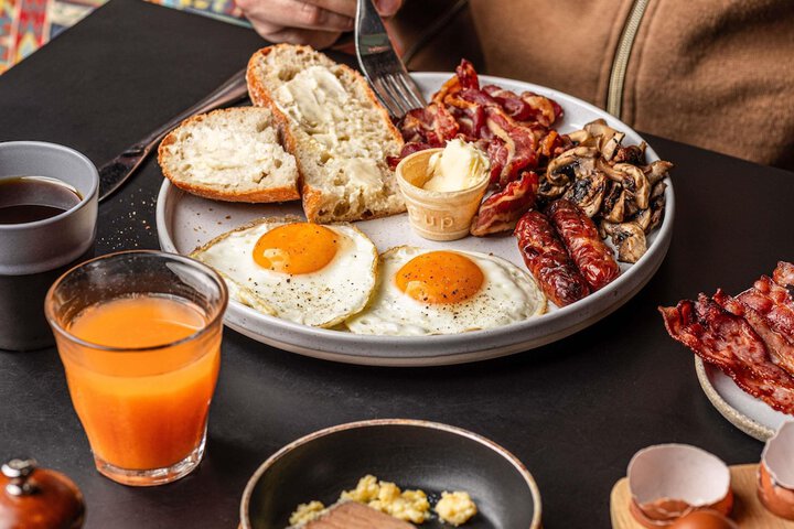 Breakfast/Coffee Service 51 of 72