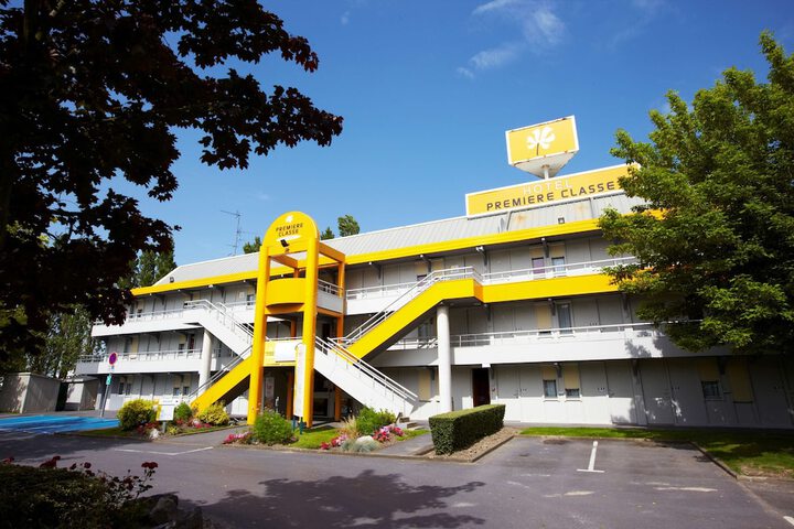 Hotel 33 of 33