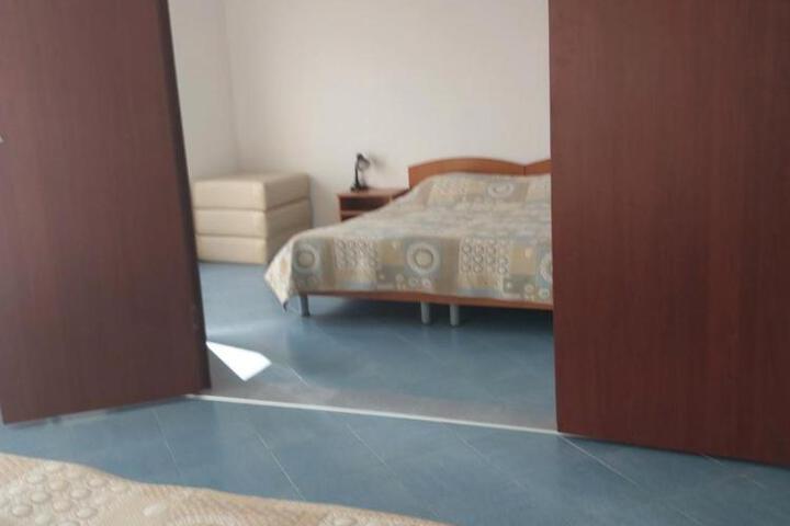 General 2 of 49