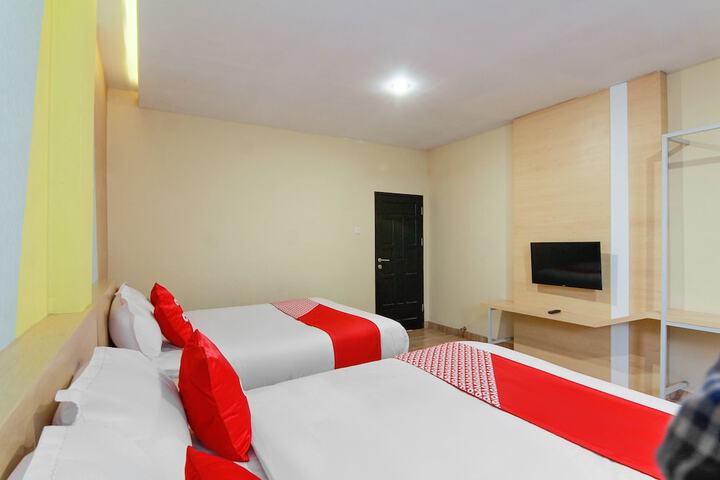 Room 22 of 33