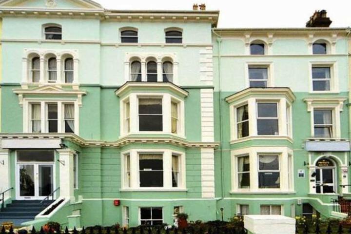 Kinmel Hotel