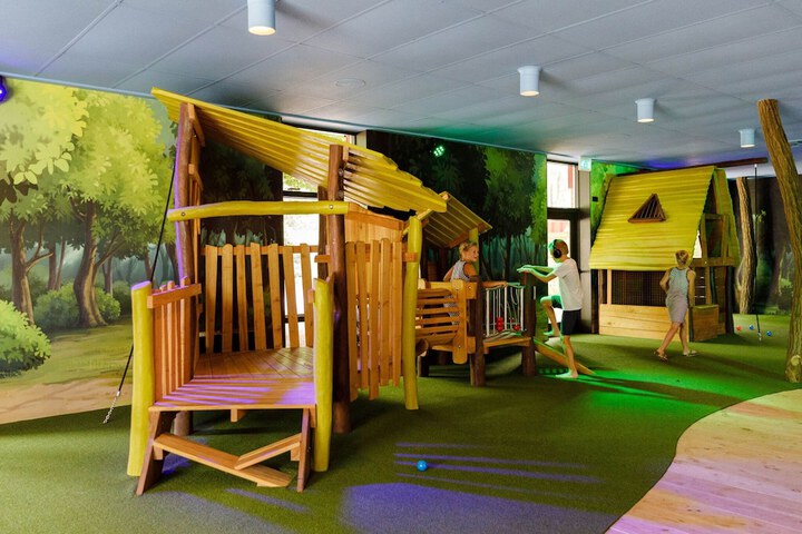 Childrens Activities 23 of 27