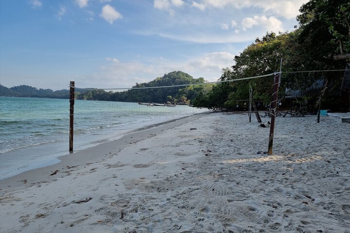 Beach 19 of 27