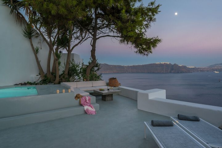 Terrace/Patio 27 of 33