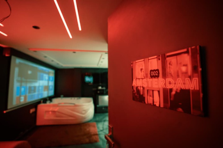 Room 12 of 149
