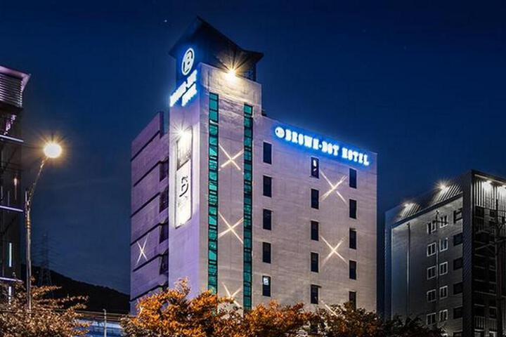 Brown Dot Hotel Jeonggwan