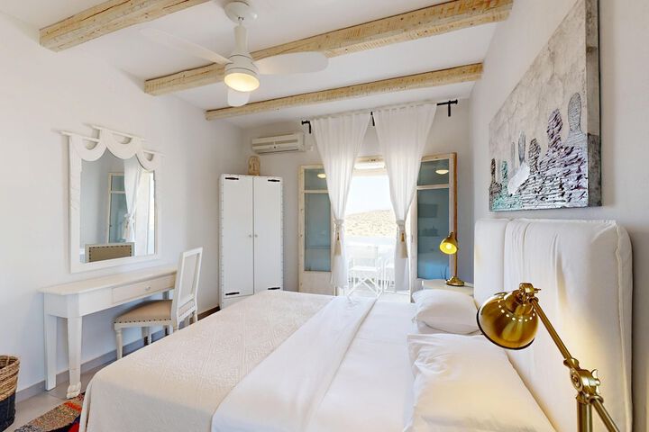Room 20 of 84