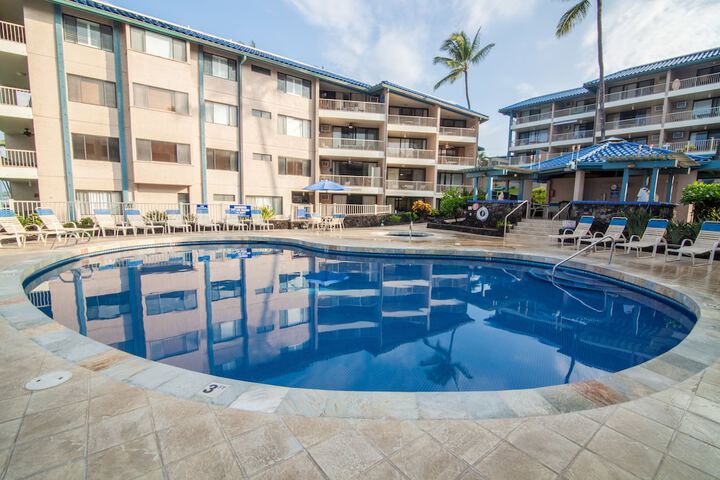 Pools & Facilities