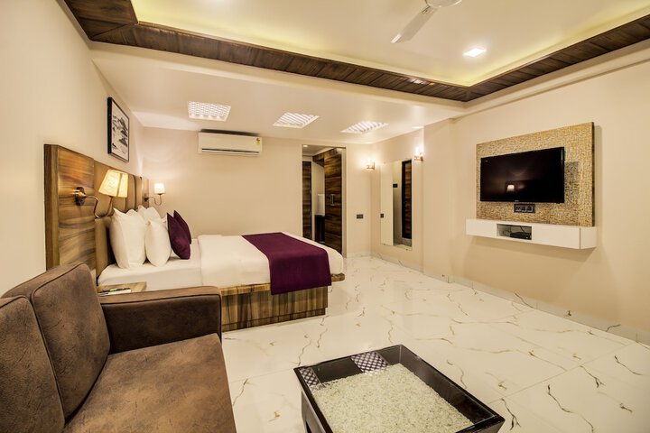 Room 4 of 21
