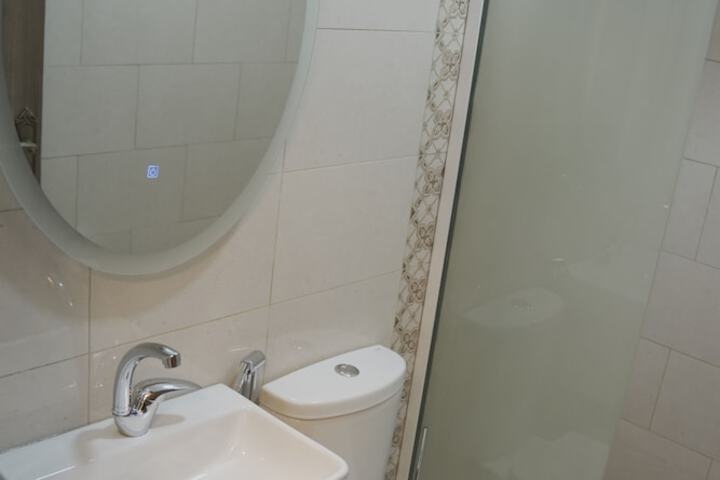 Room 20 of 23
