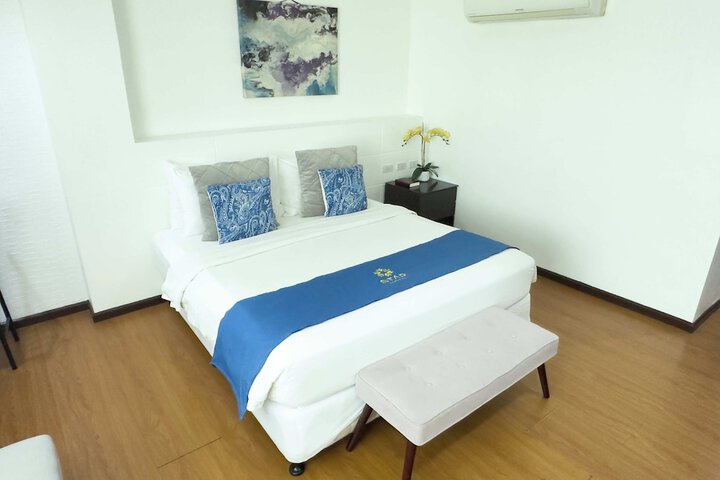 Room 16 of 46