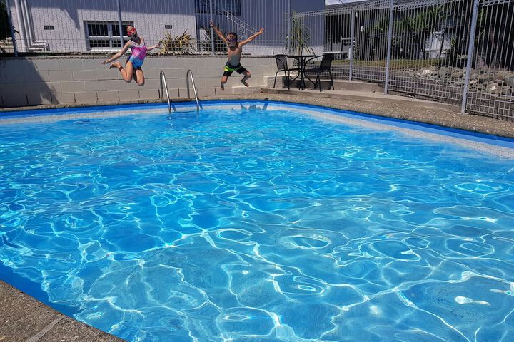 Pool 37 of 41