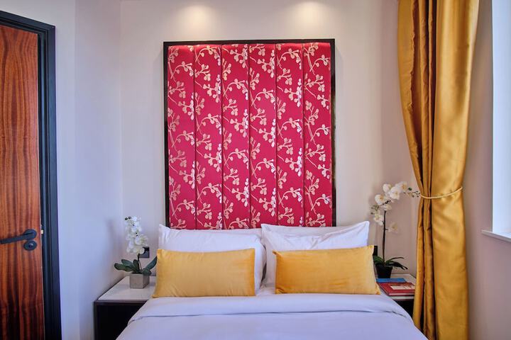 Room 35 of 87