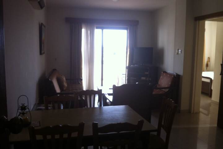 Room 8 of 15