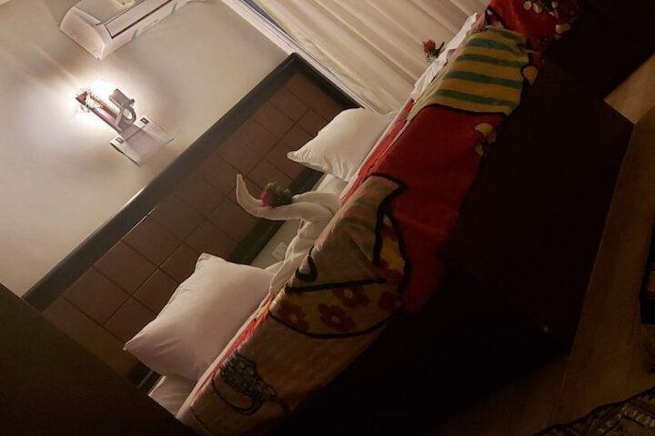 Room 35 of 61