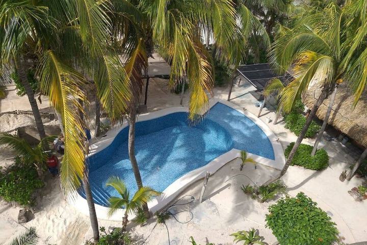 Hotel with Pool