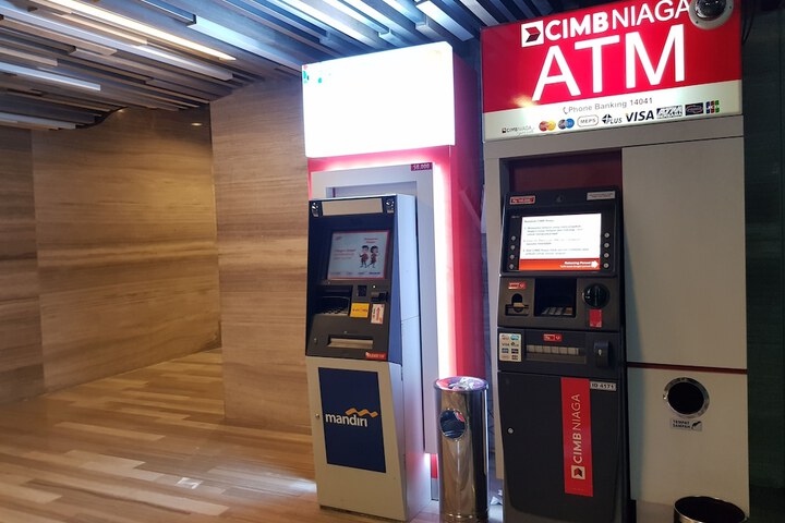 ATM/banking on site