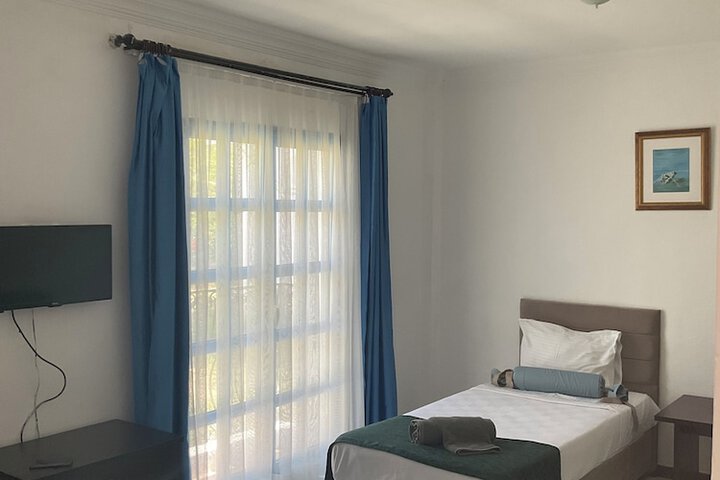 Room 14 of 131