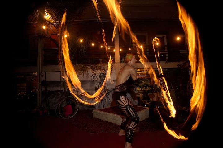 Entertainment 37 of 94