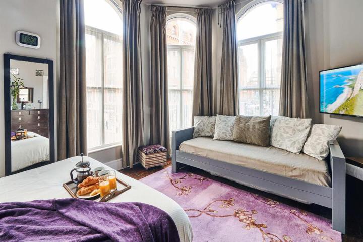 Inside Room Photo