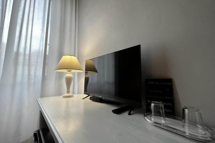 Room 16 of 61