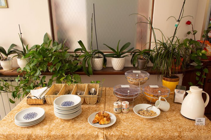 Dining 21 of 27