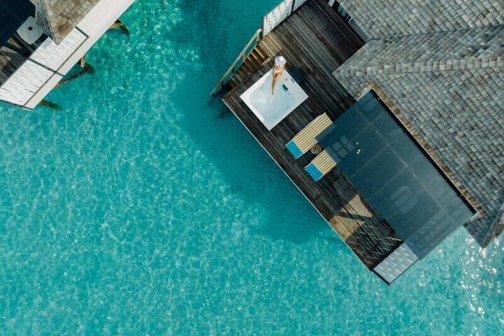 Pool 83 of 166