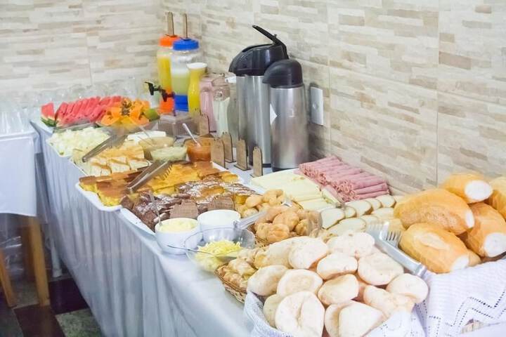 Breakfast/Coffee Service 5 of 8
