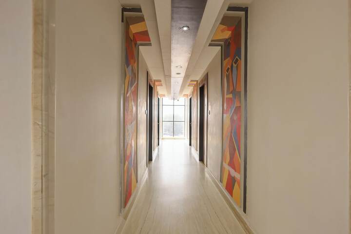 Hotel Interior 4 of 73