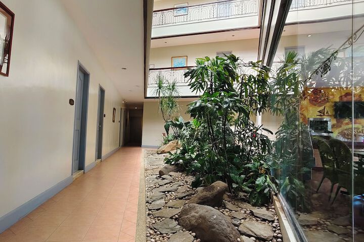 Hotel Exterior 41 of 42