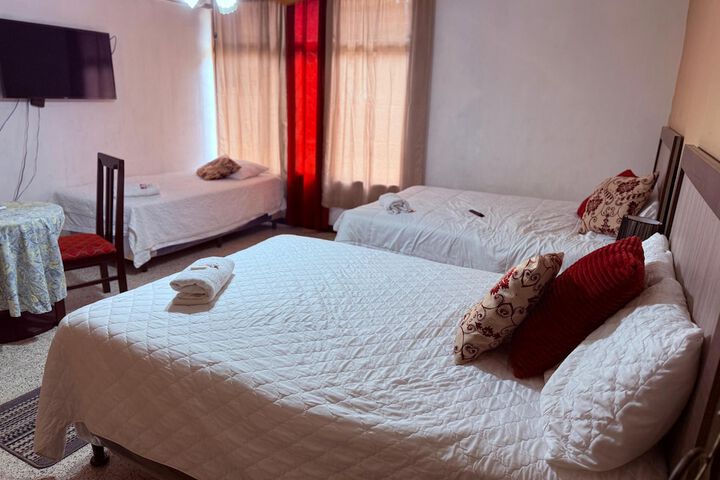 Room 5 of 7