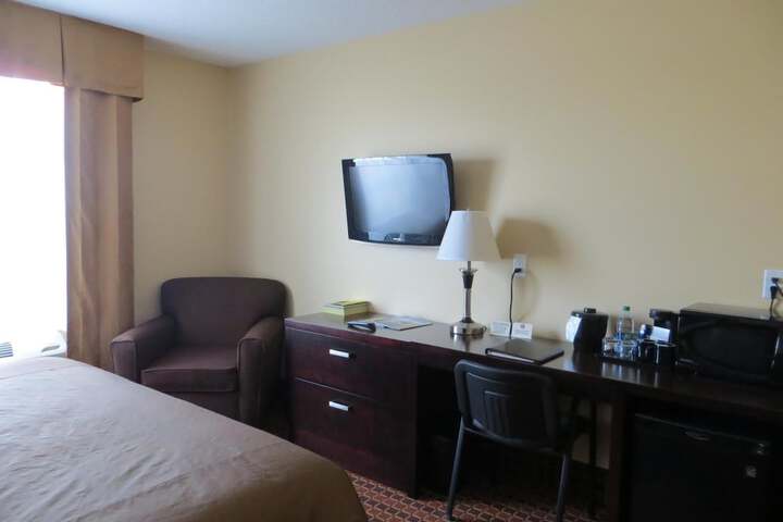 Room 11 of 49