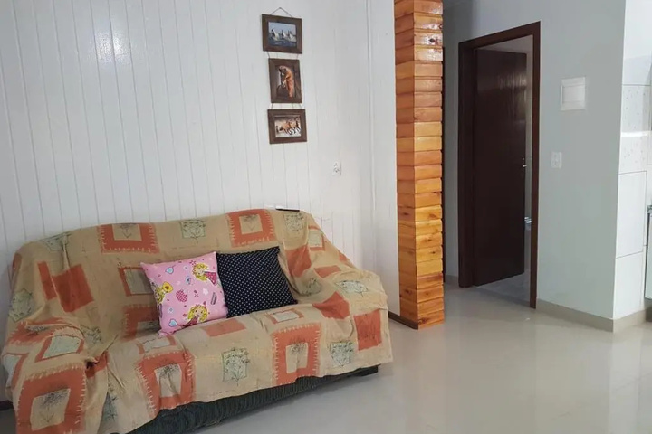 Room 3 of 15