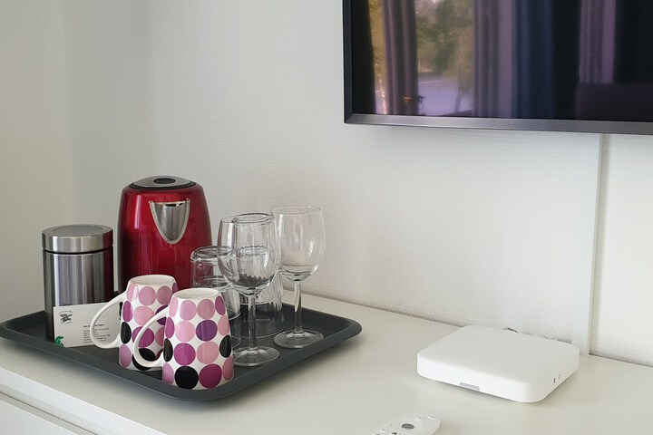 Room 33 of 62