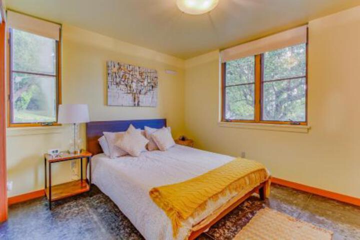 Driftwood Retreat in Anacortes, WA
