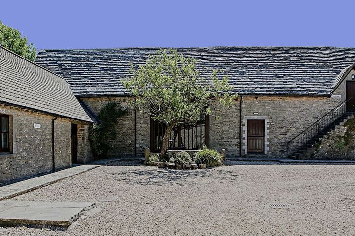 Hotel Exterior 59 of 75