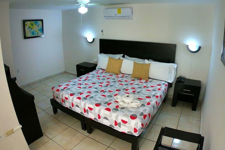 Room 18 of 81