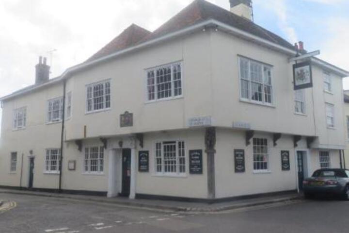 Kings Arms Hotel