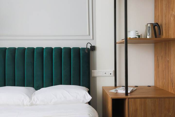 Room 26 of 125